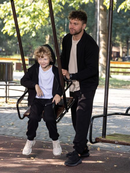 Парний костюм "Family look" (бомбер+джогери) "Тато+дитина" чорний 01245874 фото