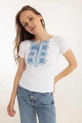 Вишиванка жіноча біла з блакитною вишивкою (без рамки) 01243549 фото
